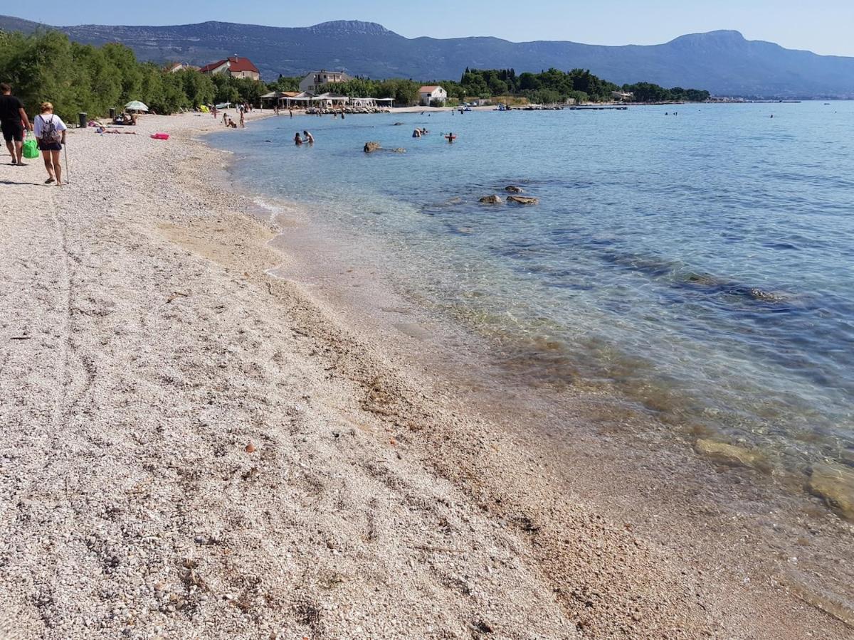 Villa Fides With Private Pool, Garden And Sea View Kaštel Novi Exterior foto